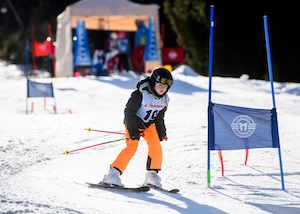 SKI 7821