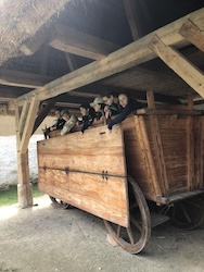 Trocnov 8